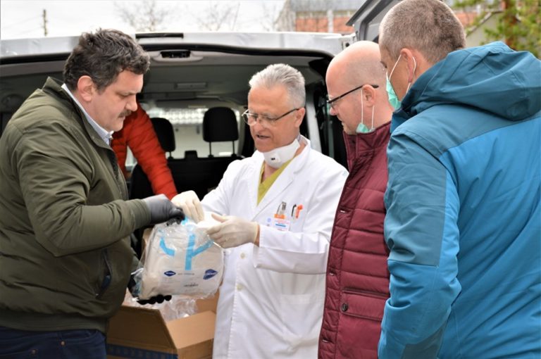 UDMR Satu Mare a donat echipamente si materiale sanitare Spitalului de Pneumoftiziologie Satu Mare